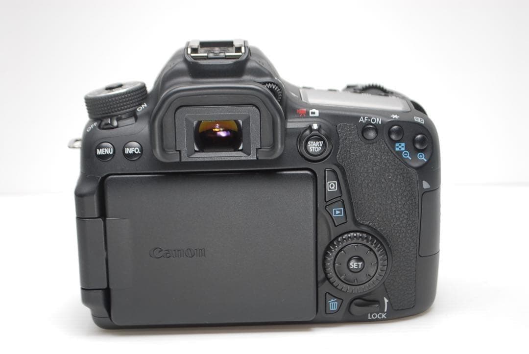 ✨Canon EOS 70D✨高画質 Wi-Fi内蔵 スマホ転送OK 美品