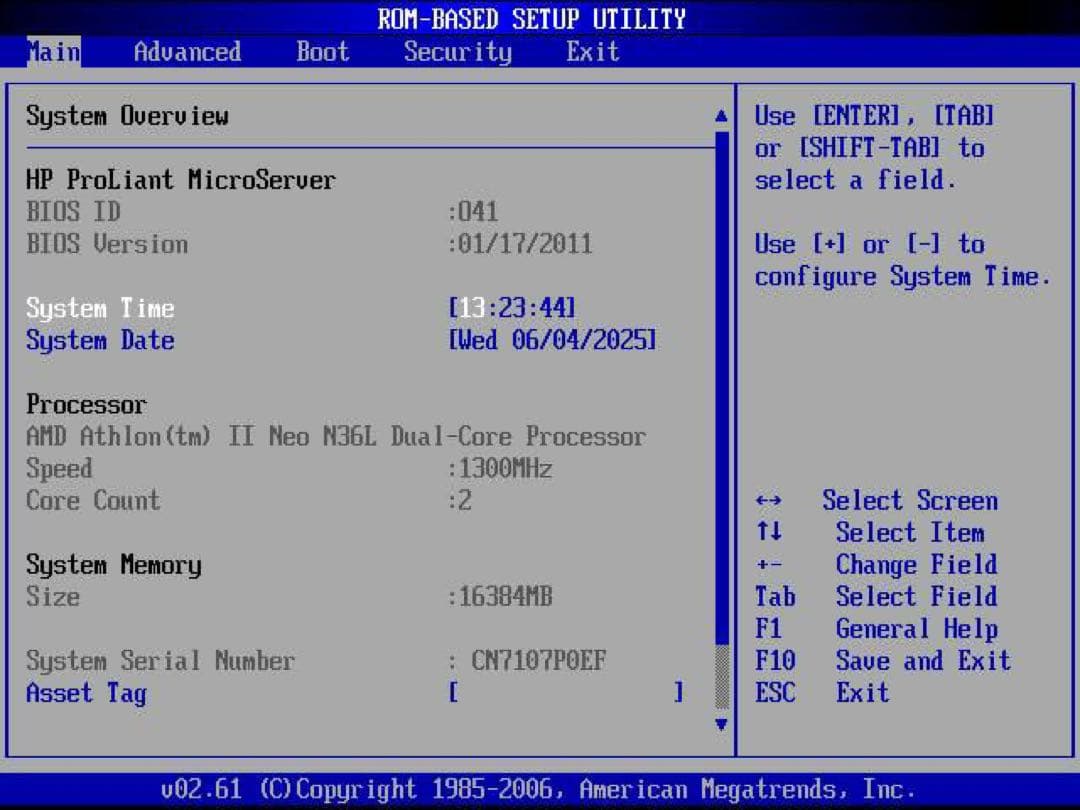 サーバー HP MicroServer N36L + Remote Access Card