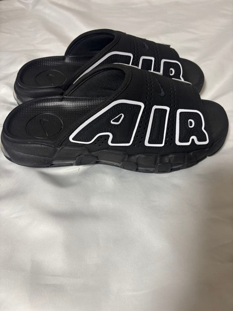 NIKE エアモアアップテンポ スライド