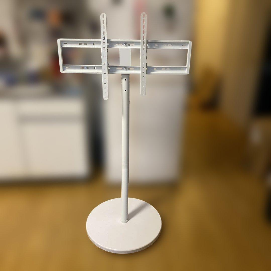 【リゼ/Lize】キャスター付きテレビスタンド en-545