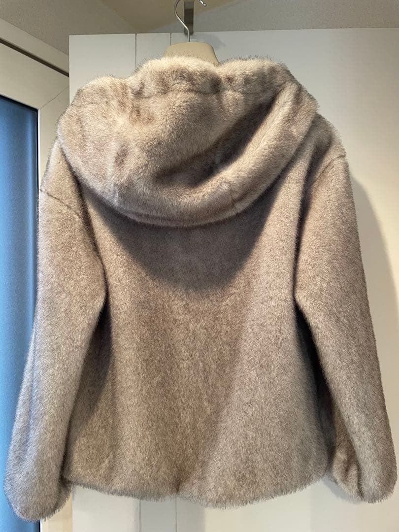 ヘルノ　エコファージャケット　サイズ38