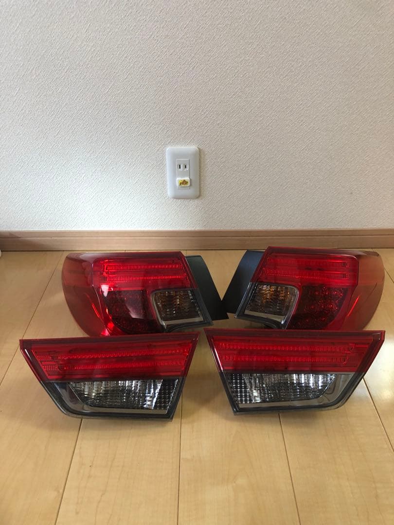 マークX130系中期後期純正テールランプ