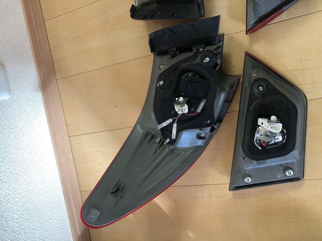 マークX130系中期後期純正テールランプ