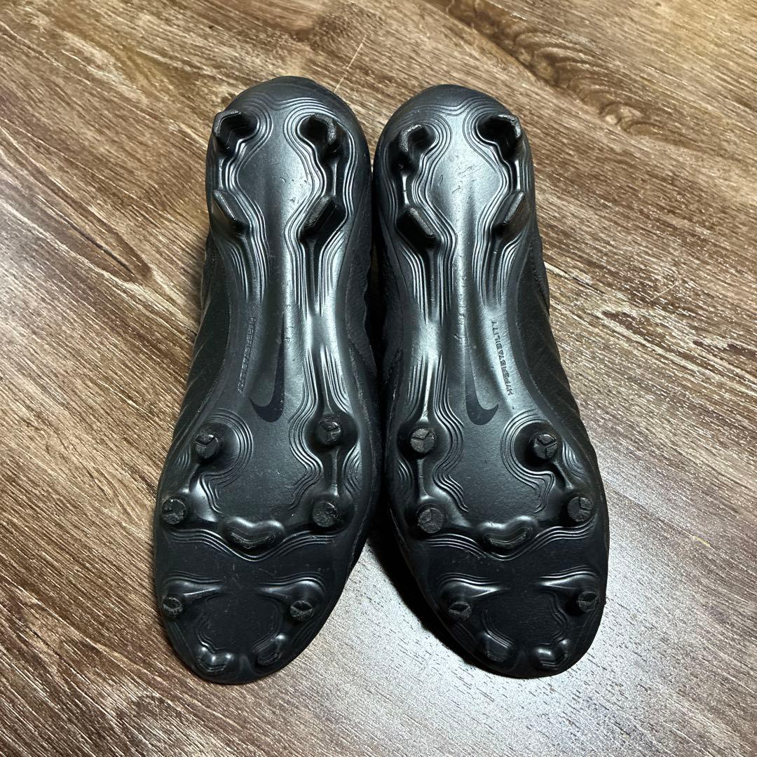 NIKE ティエンポレジェンド7