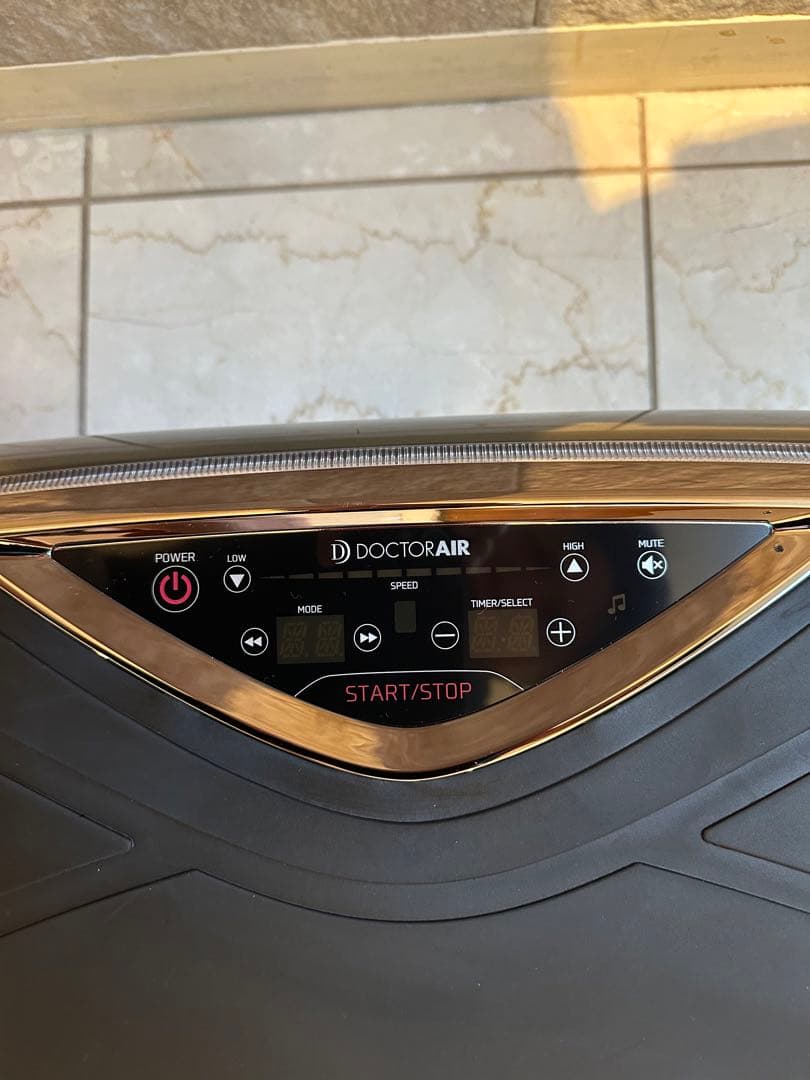 【未使用】ドクターエア3Dバランスブレード(SB-07RZ） 乗るだけライザップ