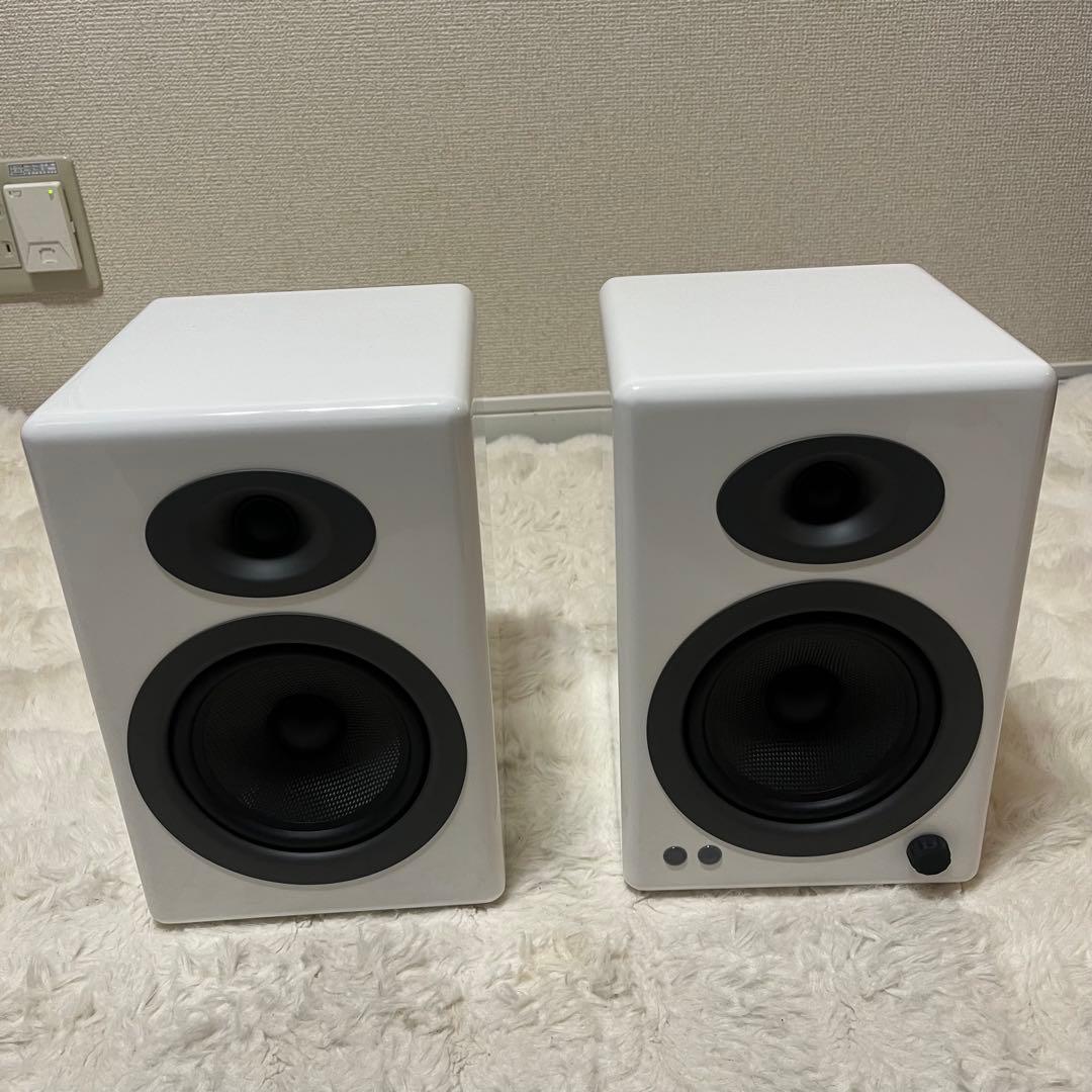 Audioengine A5+ Bluetooth ＋デスクトップスタンド　外箱