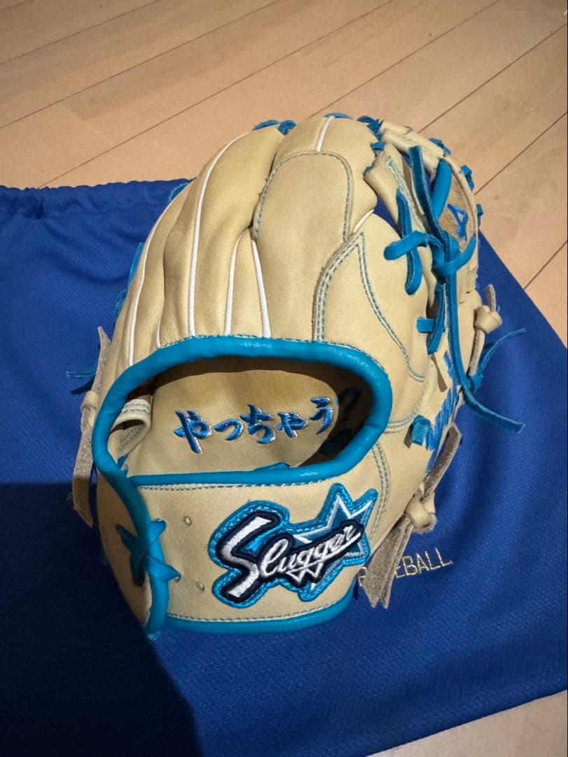 新品未使用品　スラッガー　オーダーグローブ