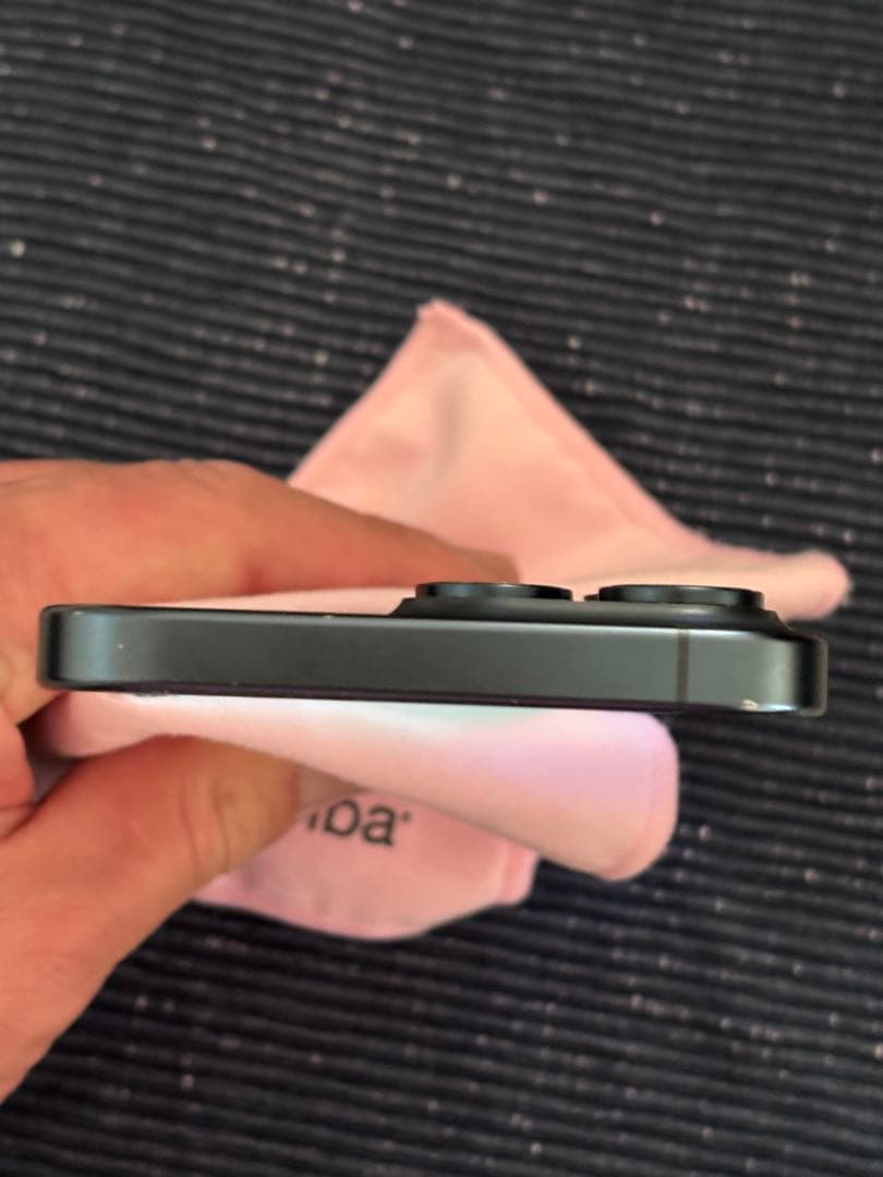 iPhone15 Pro Max 1TB 　US版　中古　シャッター音無し！　③