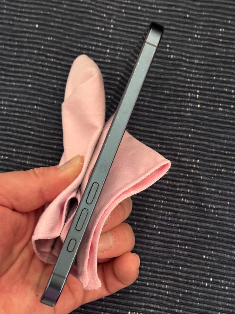 iPhone15 Pro Max 1TB 　US版　中古　シャッター音無し！　③