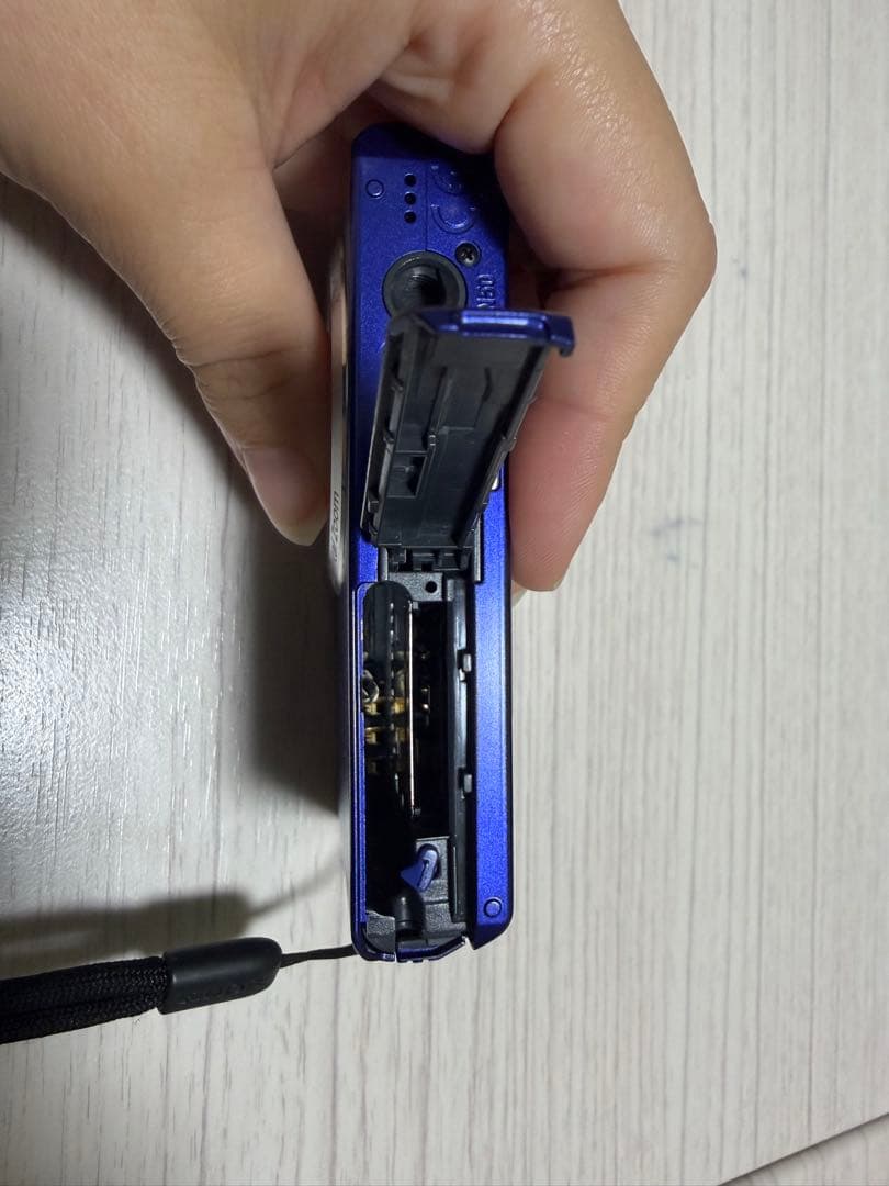 【美品】SONY Cyber-shot DSC-W610 青