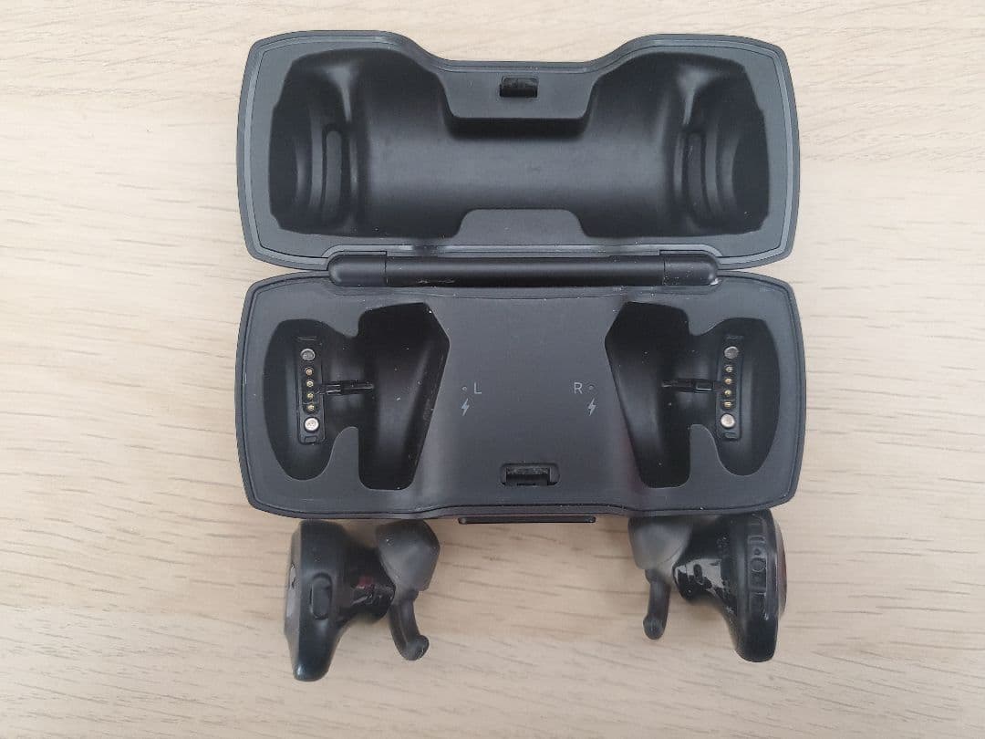 Bose ワイヤレスイヤホン ブラック 本体