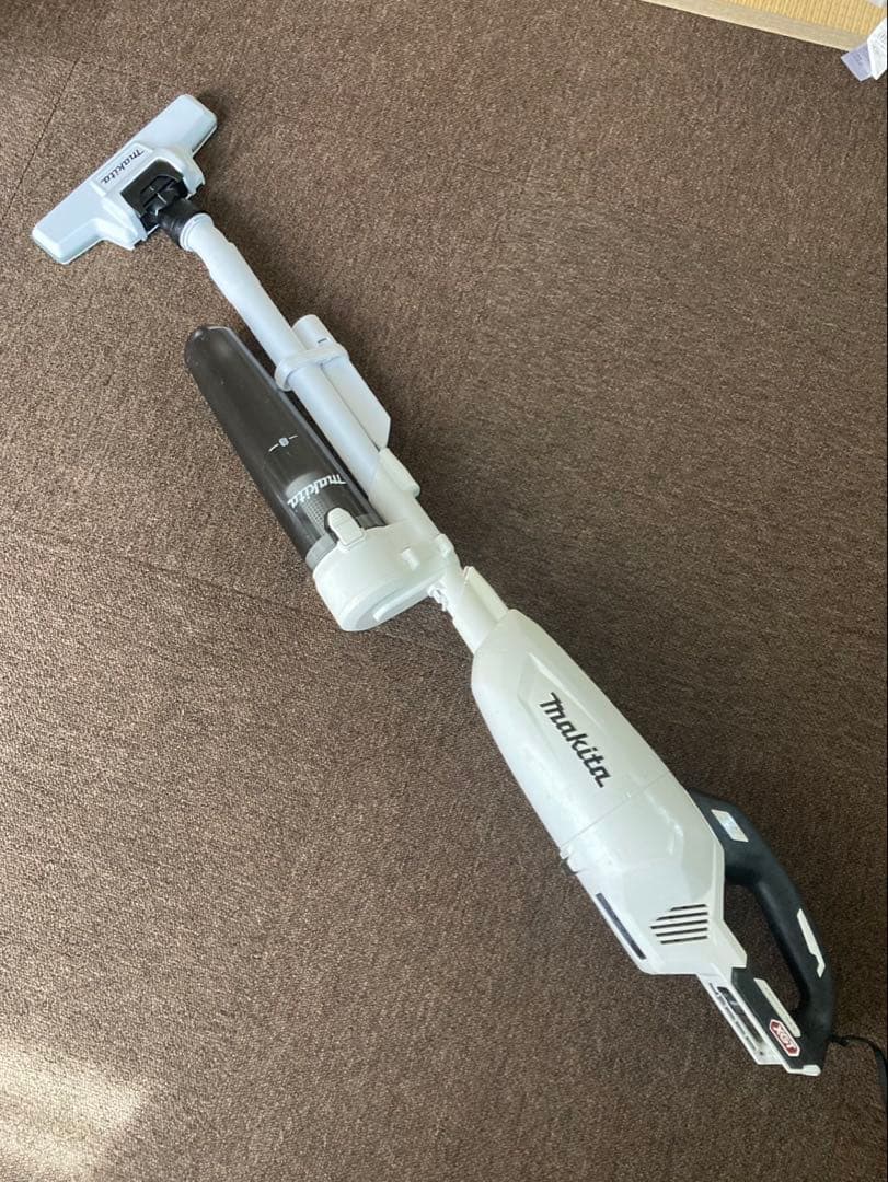 マキタ充電掃除機　サイクロン　CL001G 36V➖40V