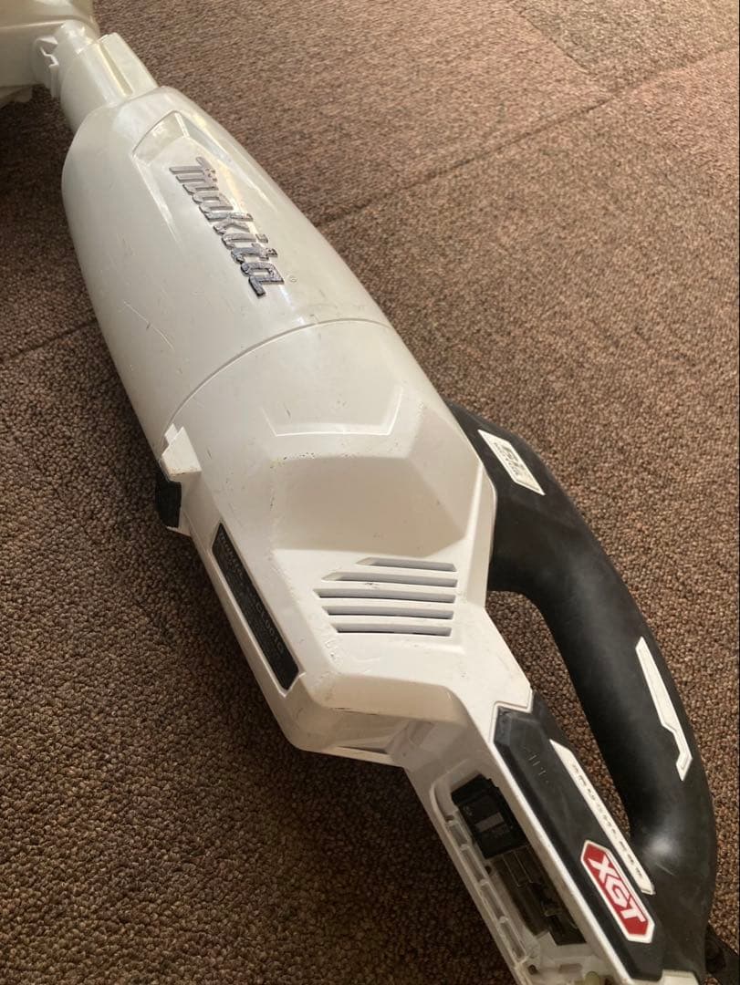 マキタ充電掃除機　サイクロン　CL001G 36V➖40V