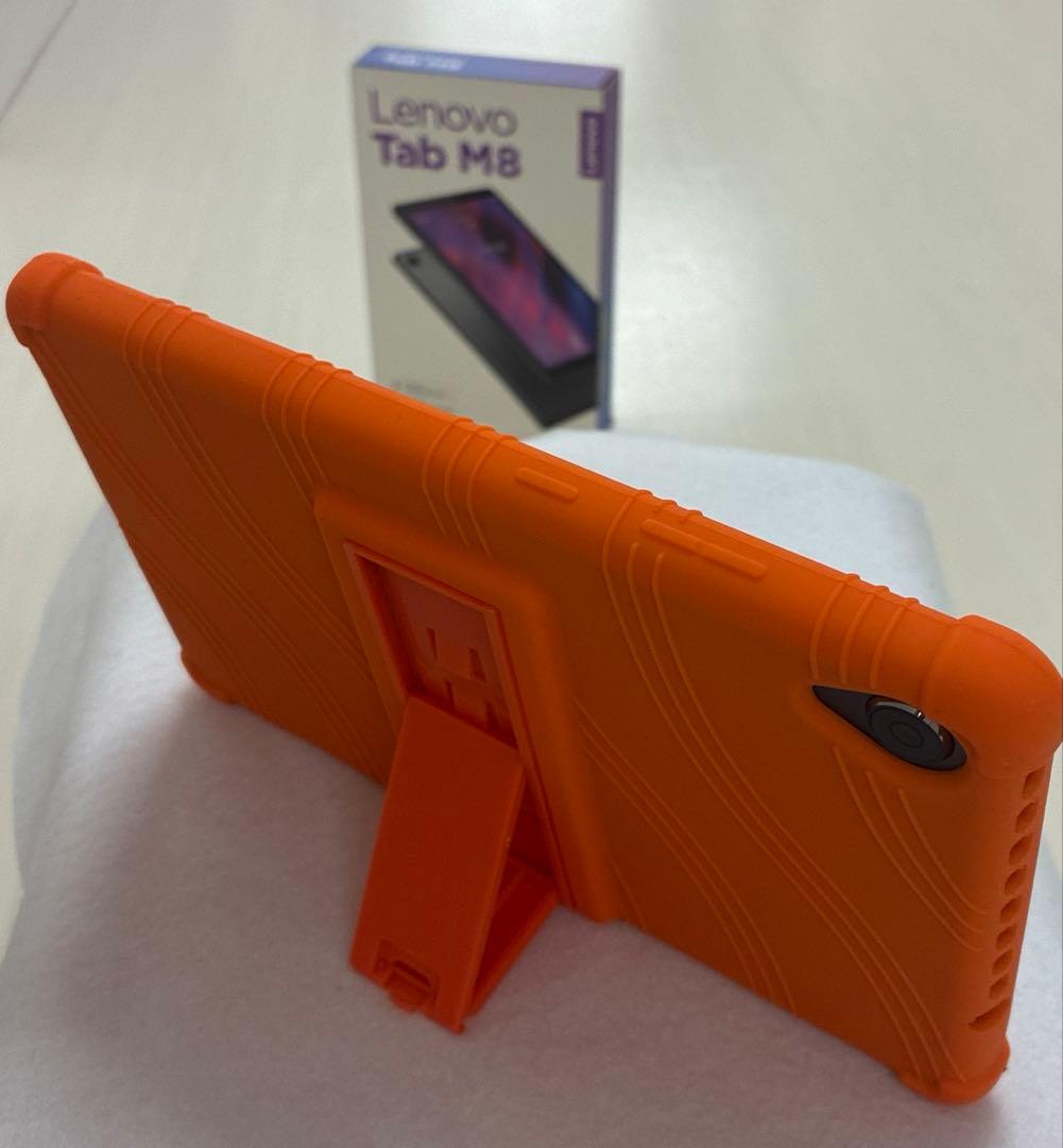 【美品】Lenovo Tab M8 タブレット &ケースカバー（オレンジ色）付