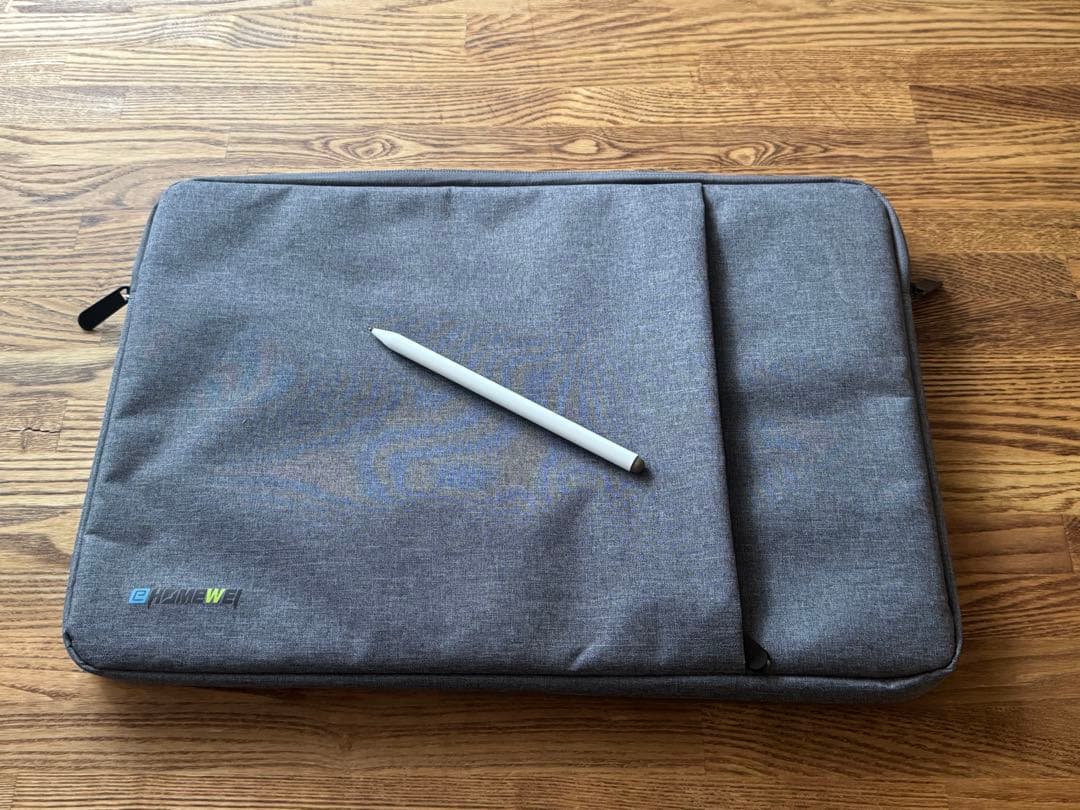 17インチ モバイルモニター