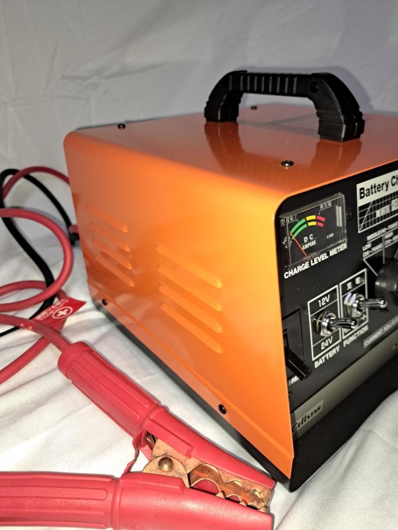 CC-2200DX バッテリーチャージャー