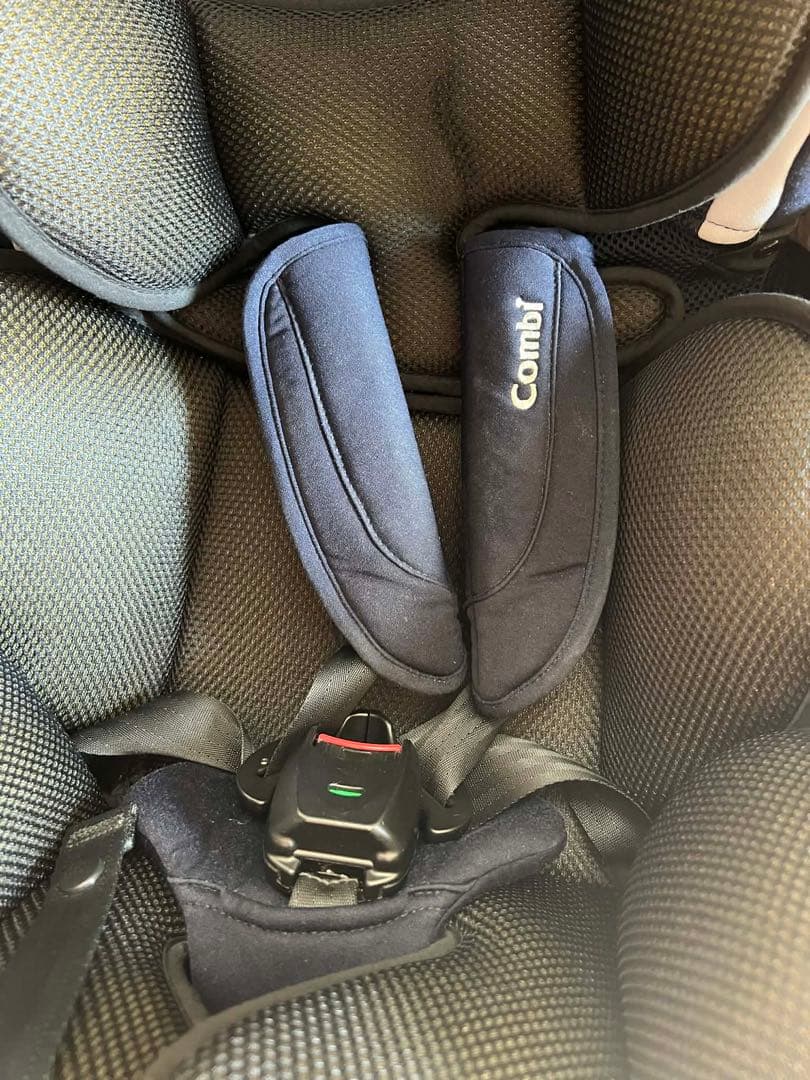[Combi ]コンビ　チャイルドシート　クルムーヴスマート isofix