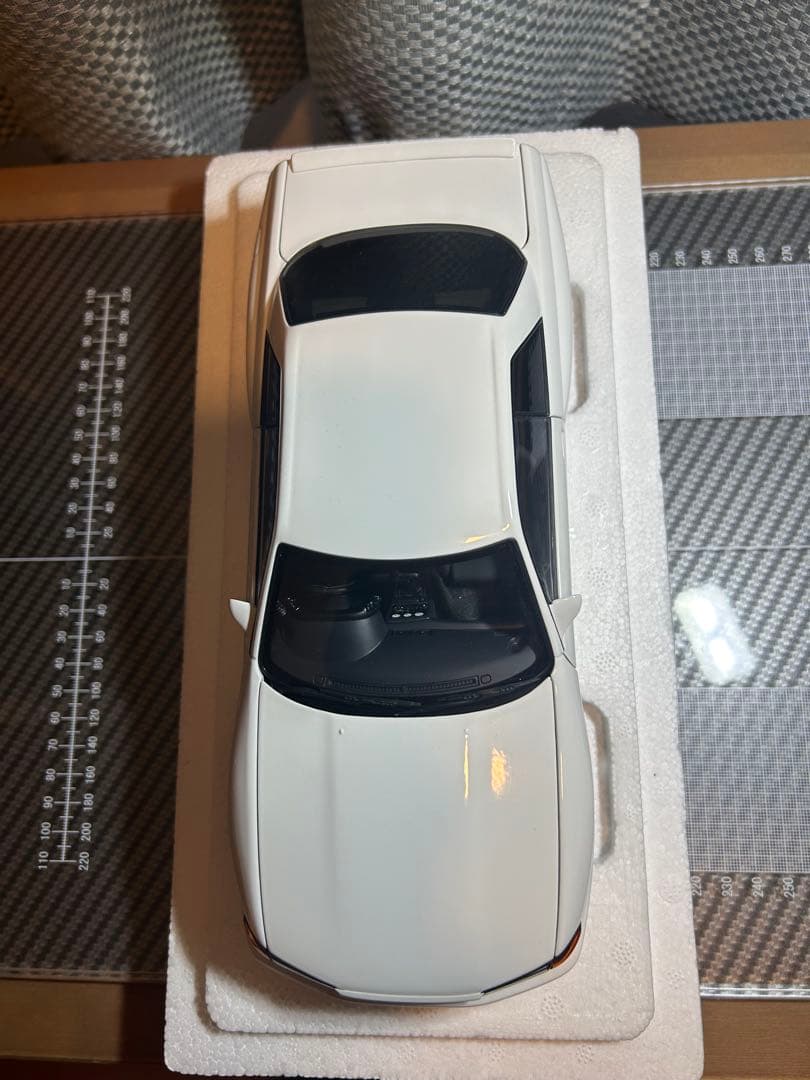 1/18 スカイライン R32 GT-R 湾岸ミッドナイト レイナ