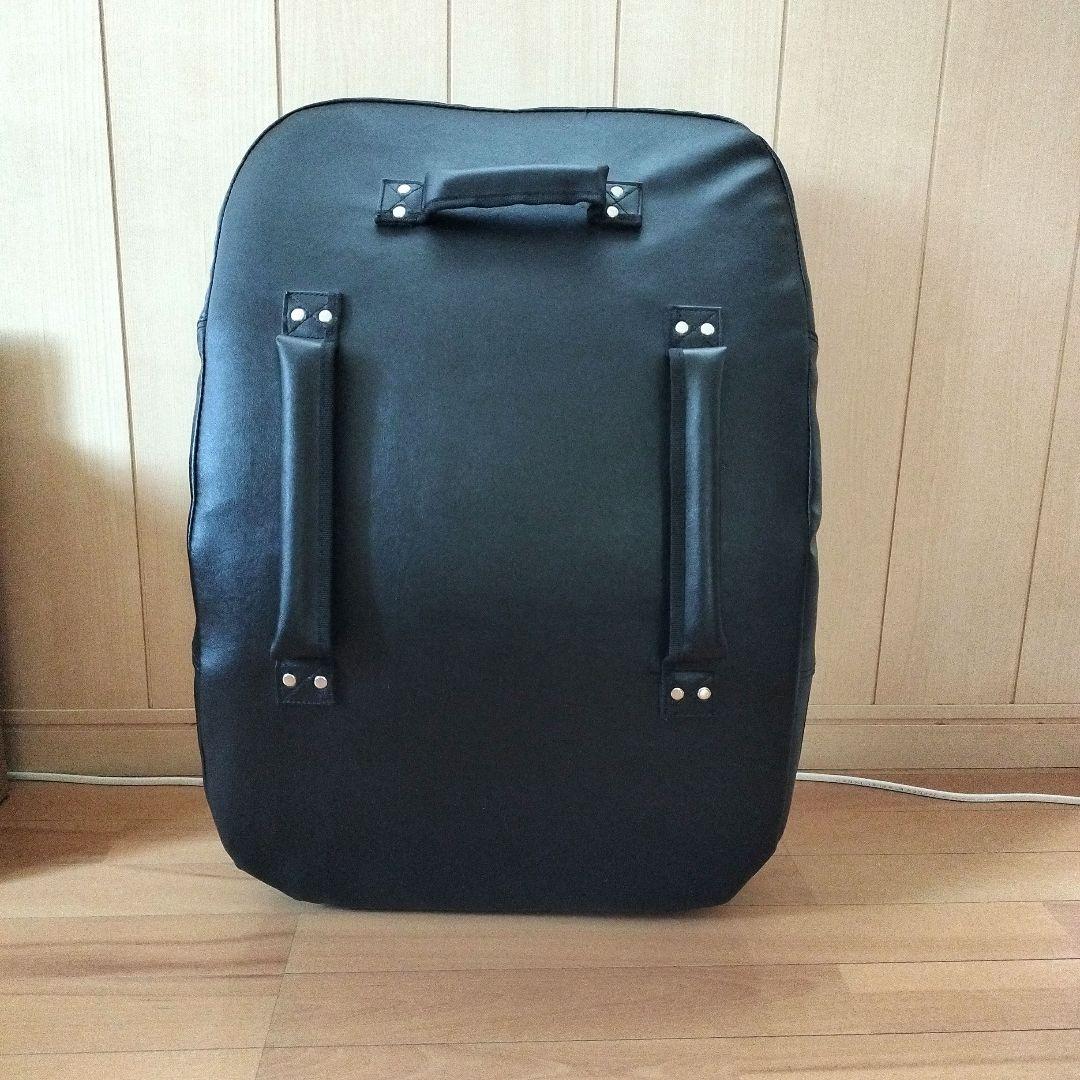 ボディメーカー　キックミット　ビッグミット　格闘技　空手　武術　スパーリング