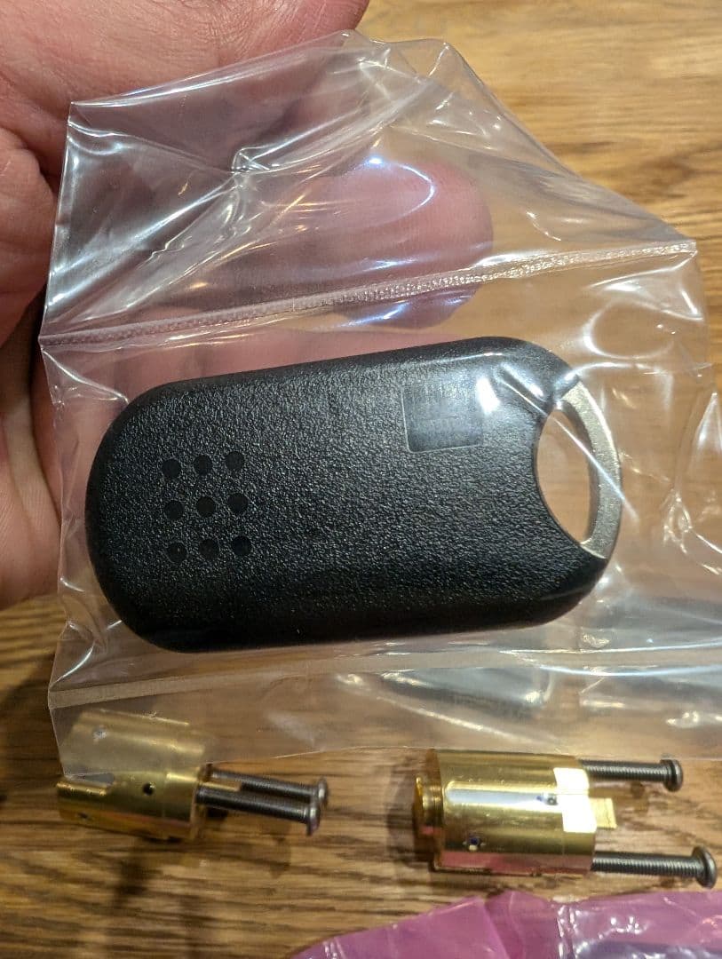 ykkapリモコンキー×2、タグキー×3、シリンダー×2