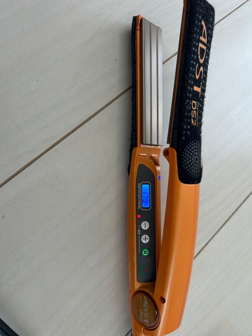 美品❗️ADST DS2 ストレートヘアアイロン オレンジ