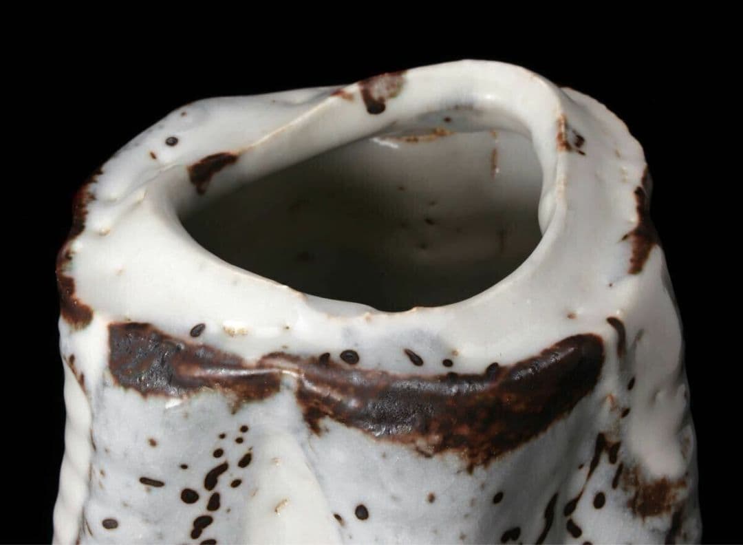 現代美濃陶芸【塚本治彦】志野花生 共箱 書状 略歴付 三越個展出品作 花器 花瓶