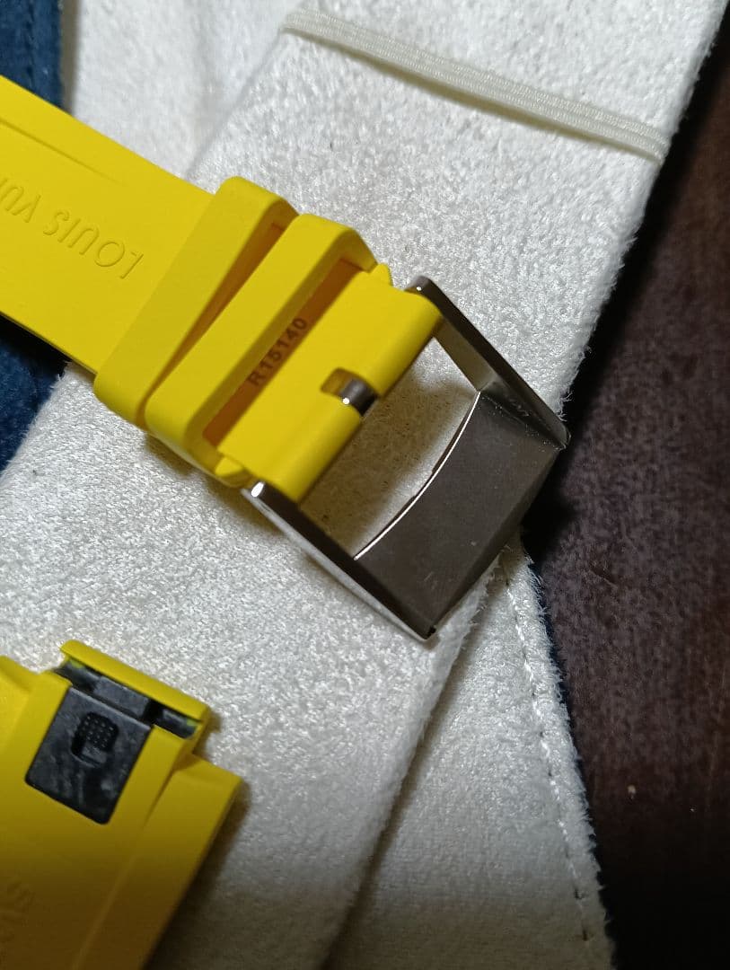 【特】タンブール モノグラム ラバー ストラップ L