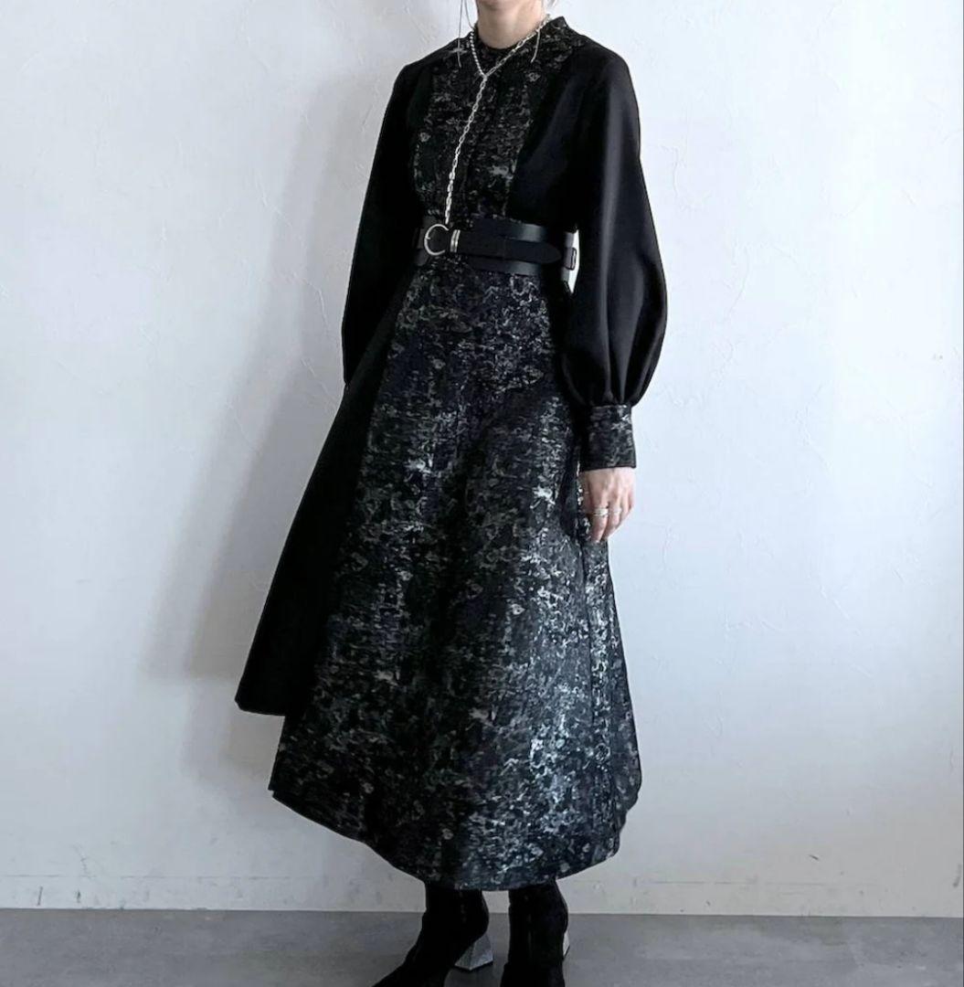 HARE ガラキリカエデザインワンピース ブラック