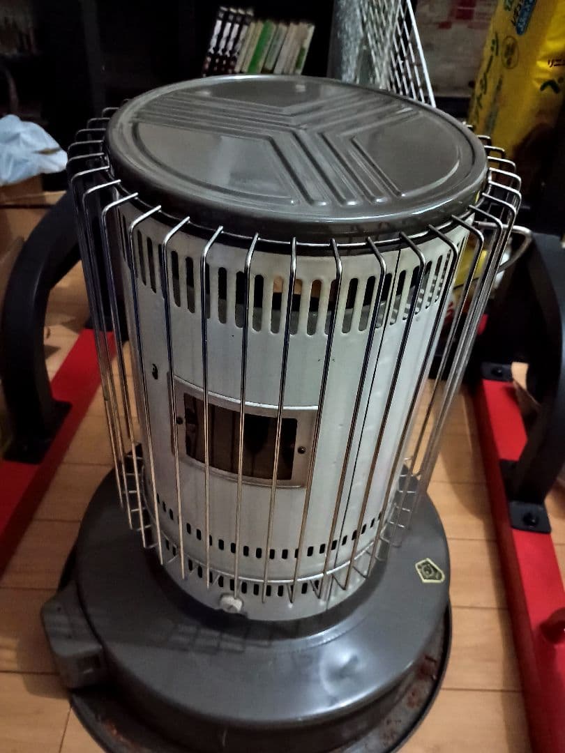 トヨトミ KS-52A 石油ストーブ ホワイトクリーン