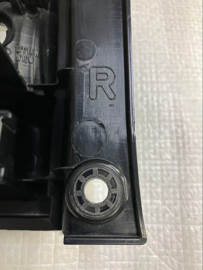 ♦︎ダイハツ★タントカスタムLA600S右純正テールランプ★インナーメッキ★