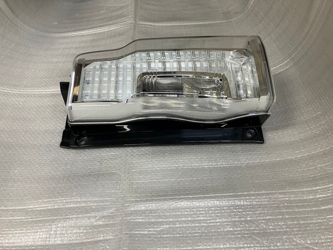 ♦︎ダイハツ★タントカスタムLA600S右純正テールランプ★インナーメッキ★