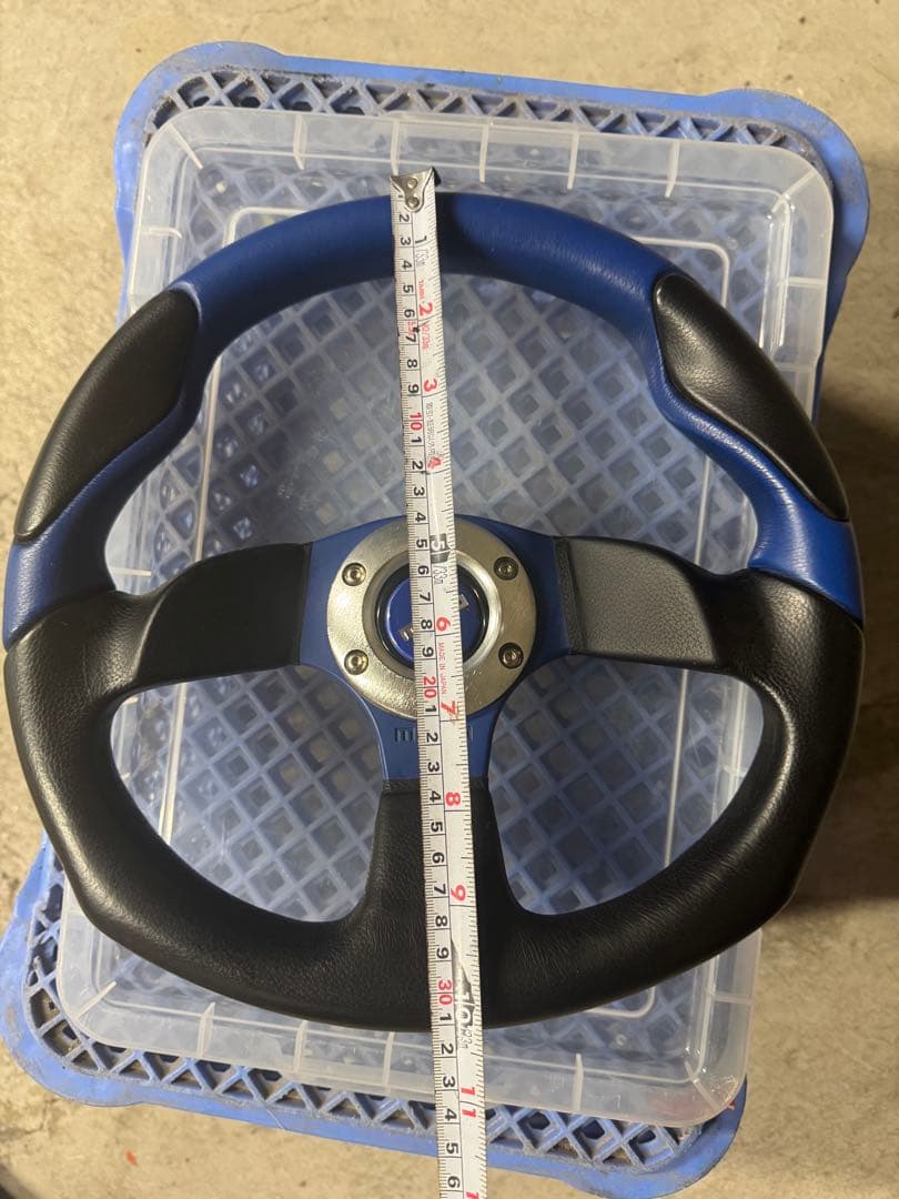 MOMO COMMANDO 2（コマンド2） モモ　ステアリング　ブルー　廃盤