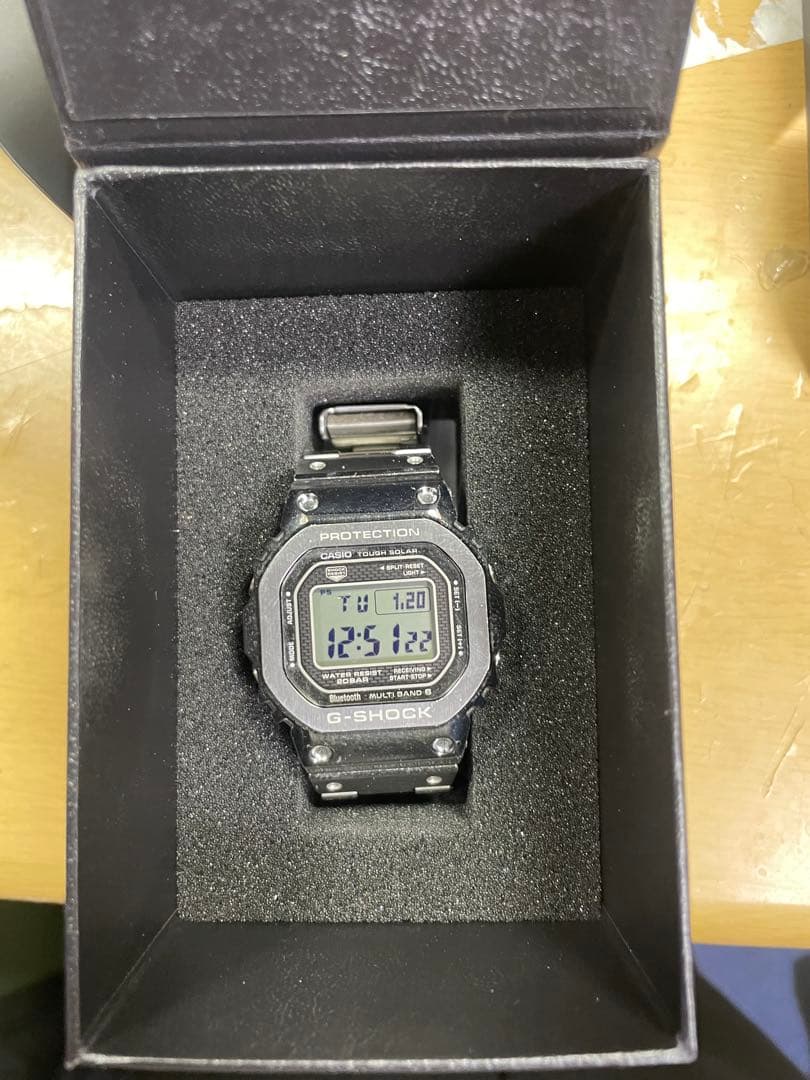 カシオ 腕時計 ジーショック フルメタル GMW-B5000D-1JF シルバー