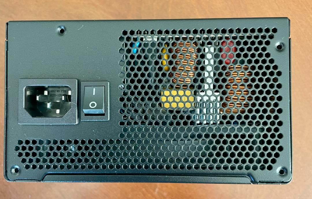 中古 玄人志向 KRPW-GA850/90+ 高変換効率 80PLUS GOLD