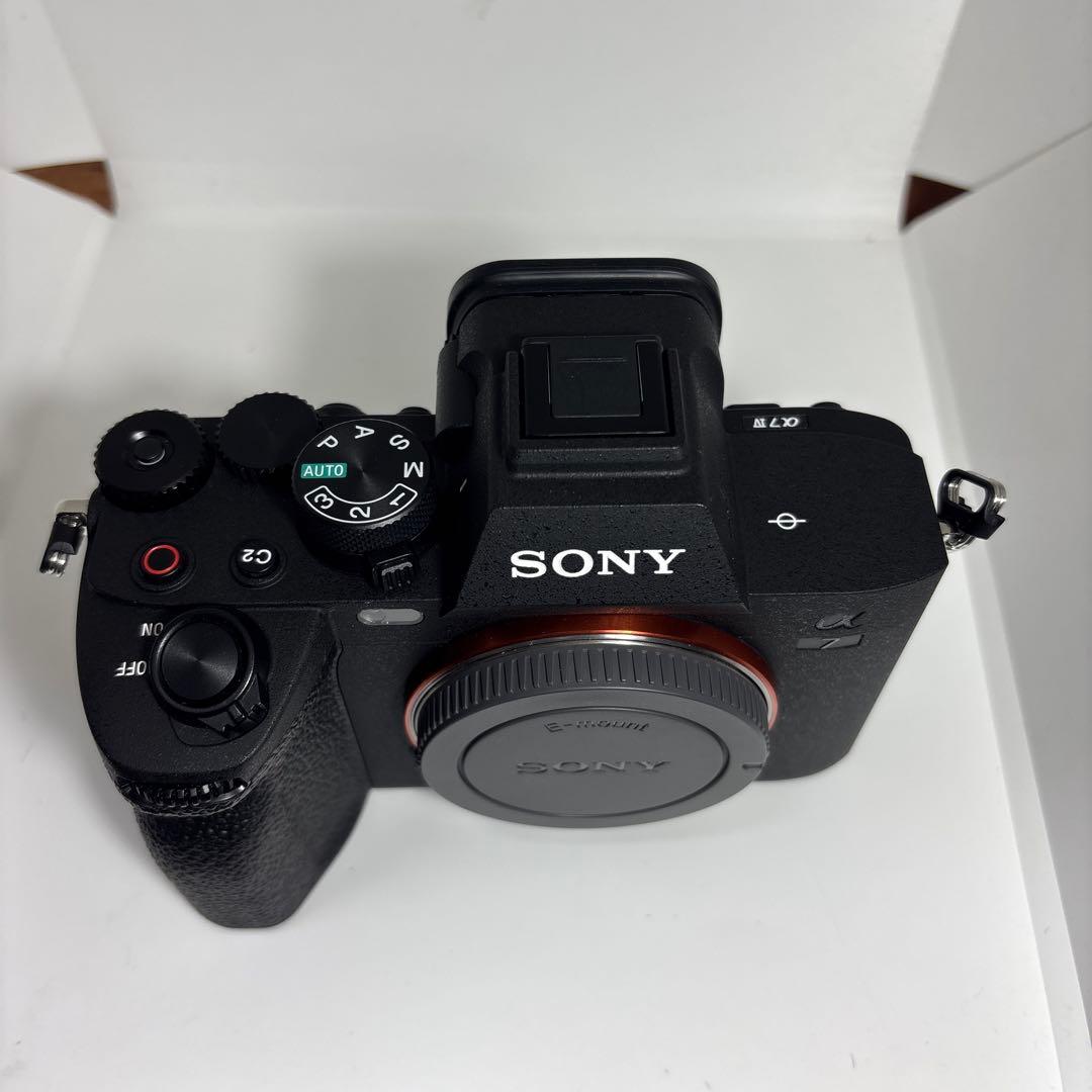 SONY α7IV 【シャッター回数1650回】　【CFexpress付き】