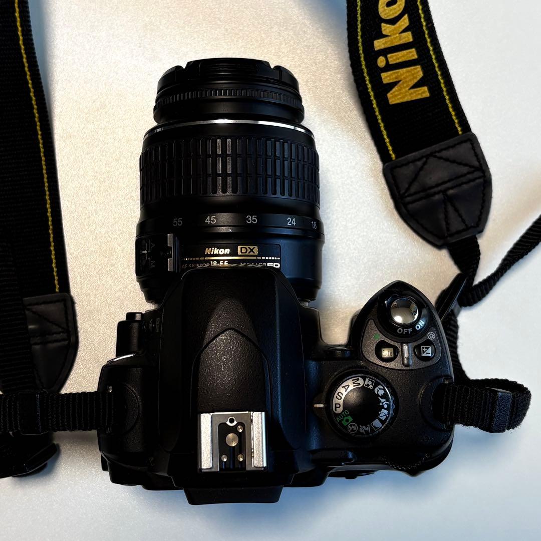Nikon デジタル一眼レフカメラ D40 レンズ付き