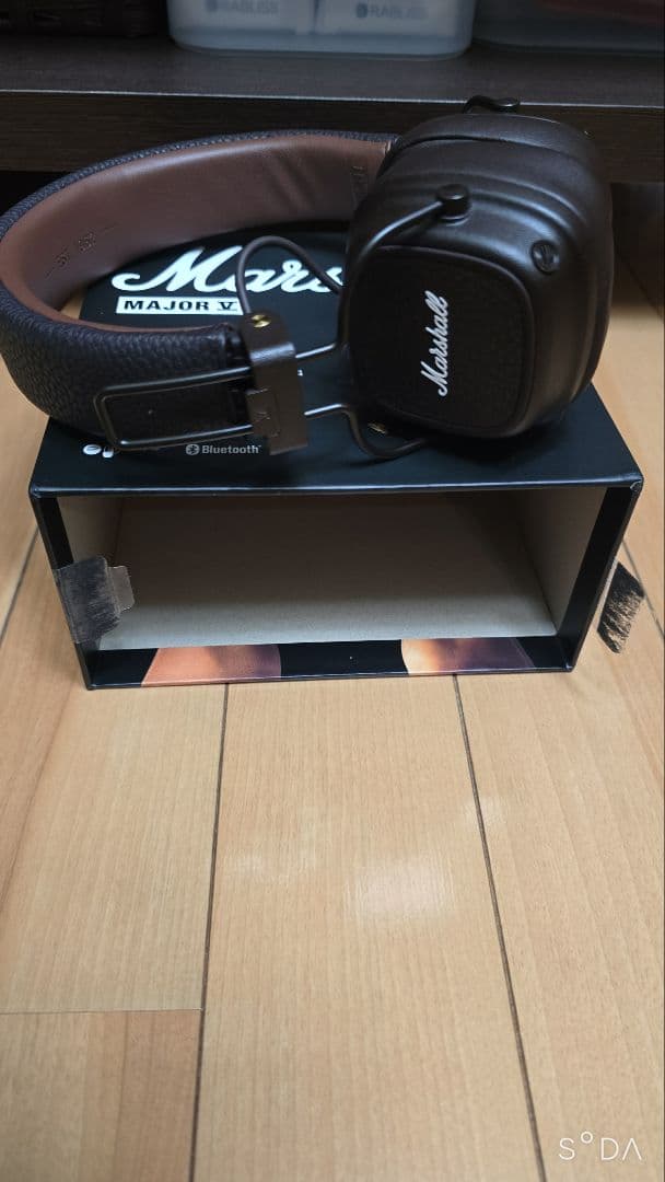 Marshall Major Vワイヤレスヘッドホン ブラウン1日限定値下げ中