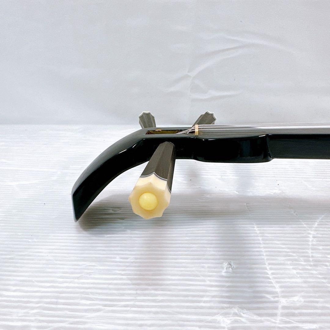 【美品】沖縄三線 蛇皮線 本皮 蛇皮 三味線 本蛇皮 民族楽器 黒漆