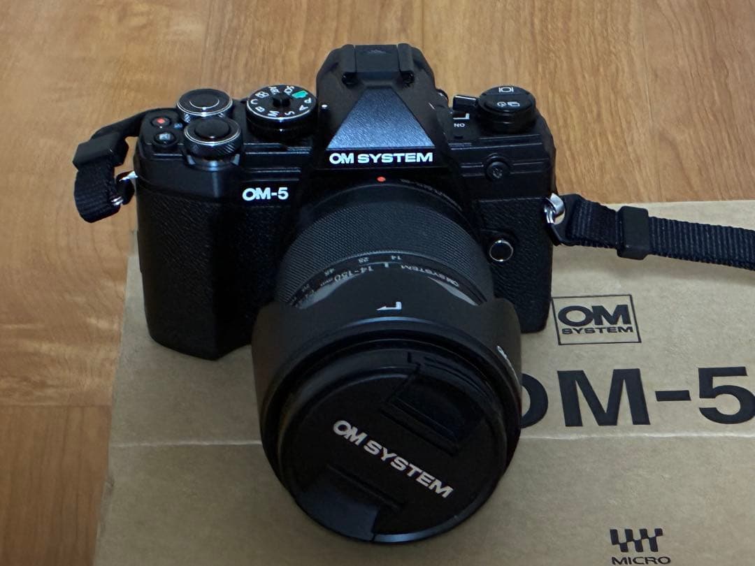 OM-5・14-150mm II レンズキット（ブラック）未使用品