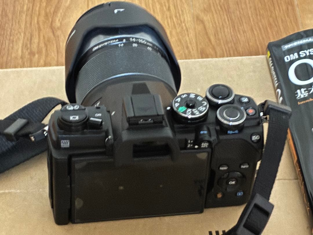 OM-5・14-150mm II レンズキット（ブラック）未使用品
