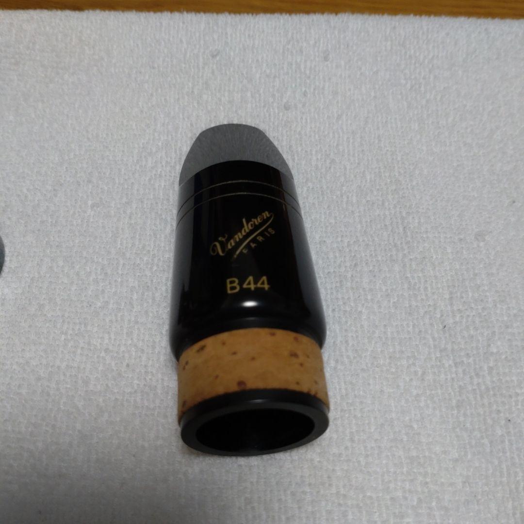 ★お値下げ中★Vandoren B44 バスクラリネットマウスピース＆リガチャー