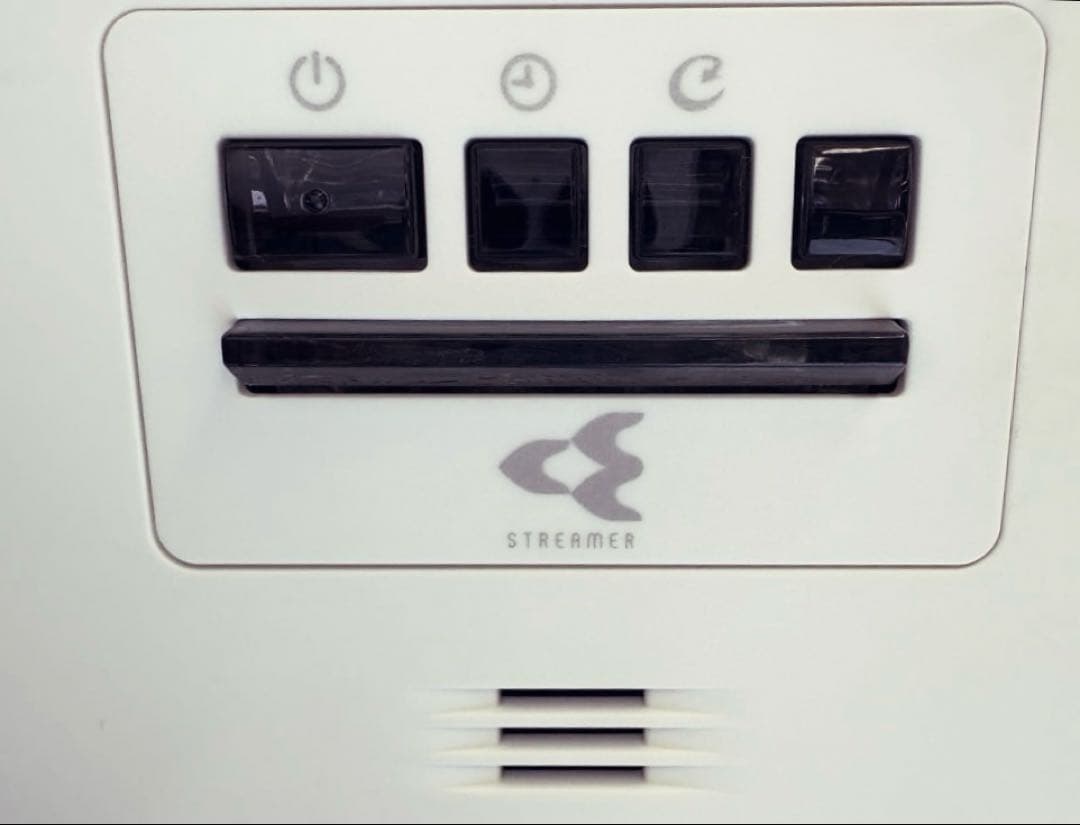 DAIKIN2018年モデル6畳用基本取り付け工事費込みリサイクル料金込み‼️