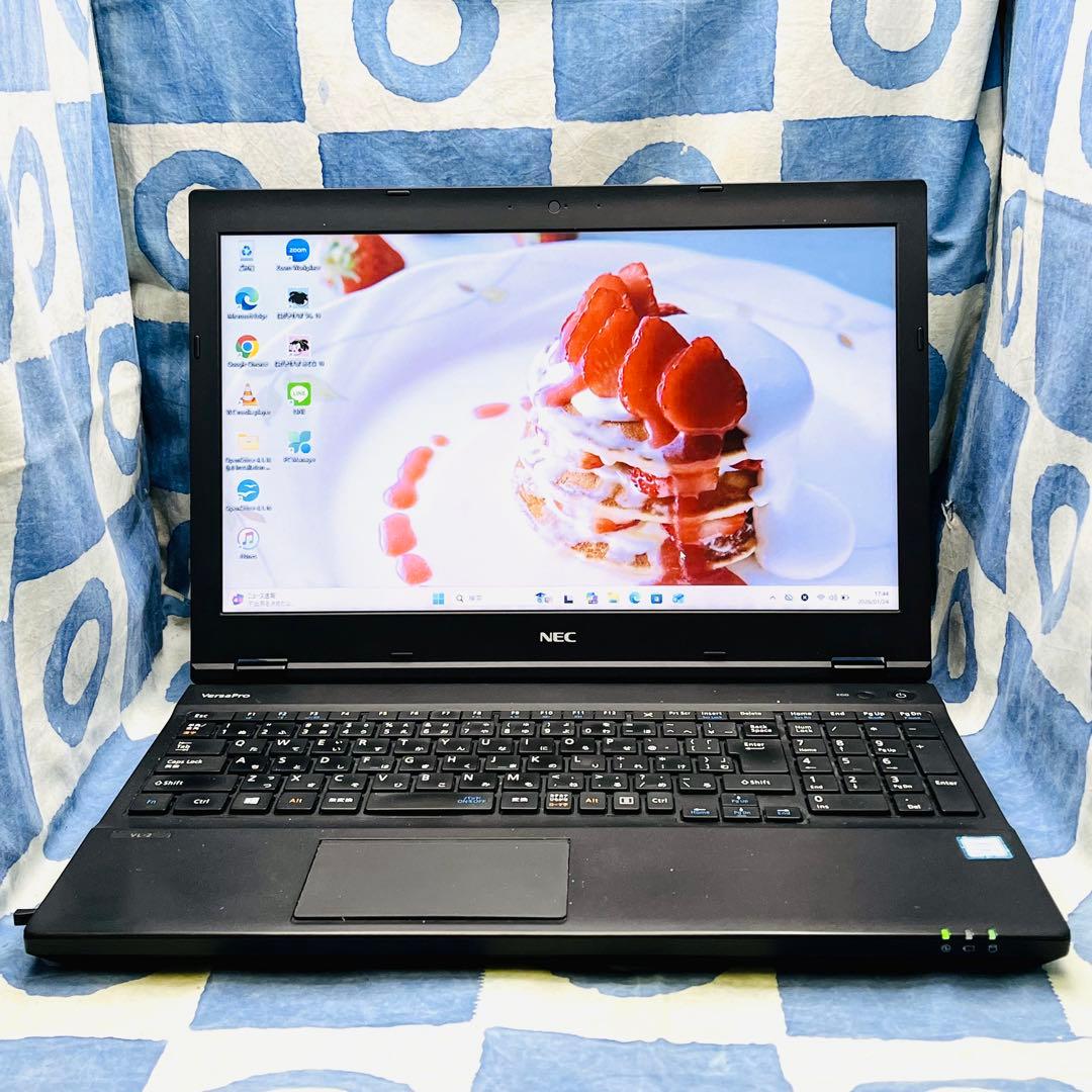 第8世代♡快速SSD256GB☆i5☆大人な黒ノートパソコン♪Windows11