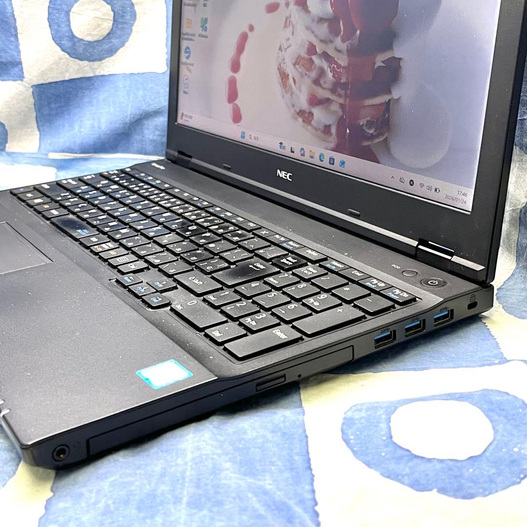 第8世代♡快速SSD256GB☆i5☆大人な黒ノートパソコン♪Windows11