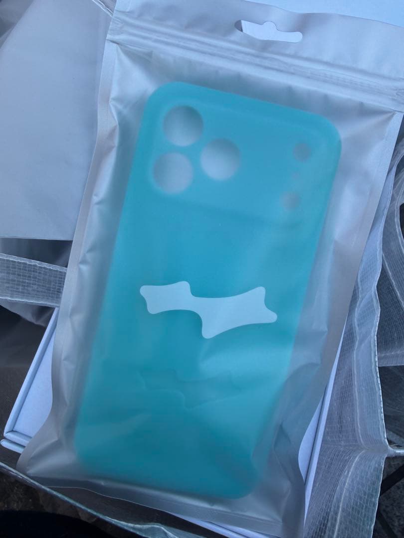 skylrk Tokyo pop up 限定 iPhone17promax