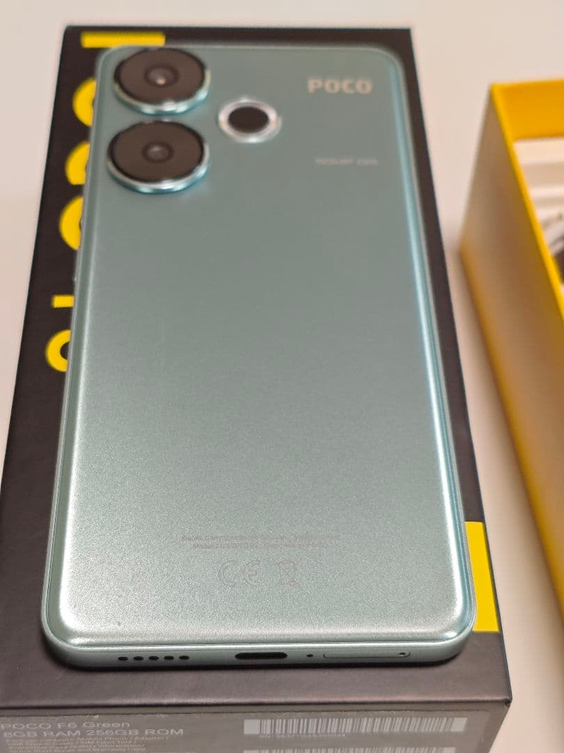 POCO F6 8GB/256GB グローバル版 グリーン