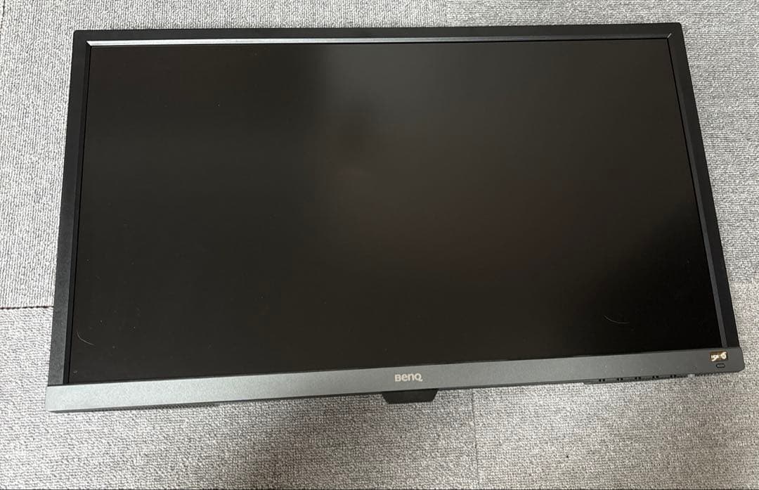 BenQ EL2870B 4kモニター