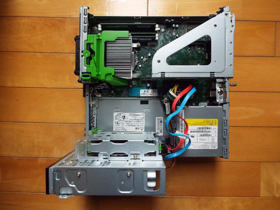 Windowsデスクトップ ESPRIMO D588/B i5-9500 16G SSD256G+HDD1T