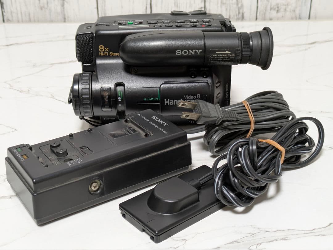 【再生機】SONY　CCD-TR75　Video8　8mm対応