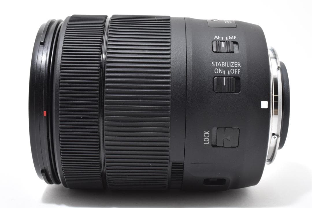 ★極美品★キヤノン EF-S 18-135 f3.5-5.6 IS USM